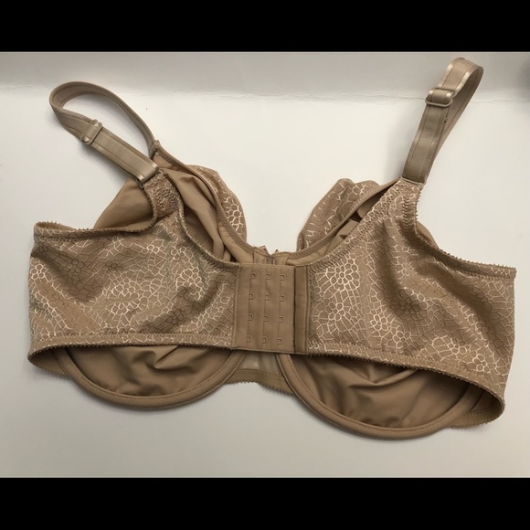 Chantelle Bra Like New Condition Size 42DDDD - Picture 4 of 5